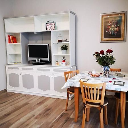 Delizioso Appartamento Cosy Ristrutturato Parma Kültér fotó